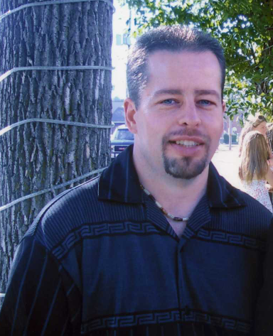 Erick_Giguere's profile picture. Father, Husban and fitness trainer , I Enjoy Helping orther People acheive their goal of losing weight 'epndomain