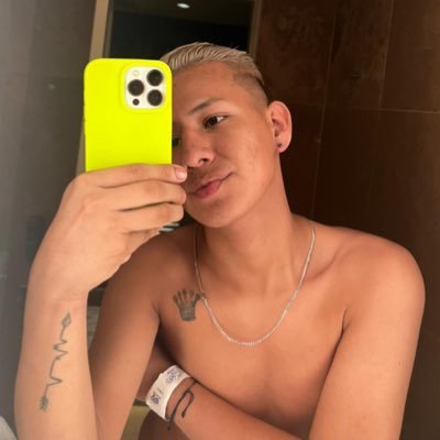 HendrisRodrigu1's profile picture. 💕