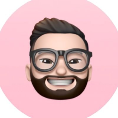 👨🏻💻 Front end developer 🤫 Introvert 🤖 #buildingarobotwithjs Letting people in, doesn't have to hurt. But it can.