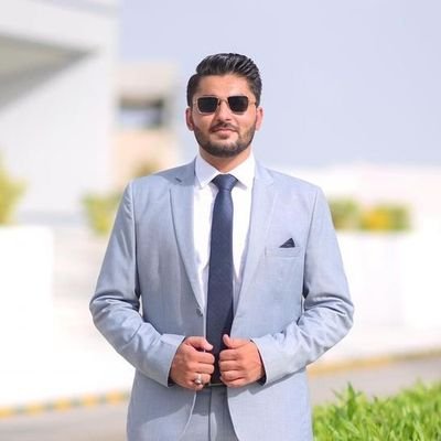 Business Strategist, Visual Designer, Imagineer