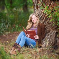 Laura Resau (@lauraresau) 's Twitter Profile