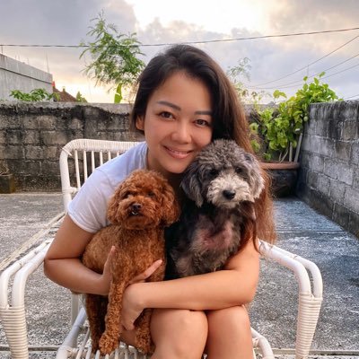 WenniWang's profile picture. an old soul trapped in the 21st century