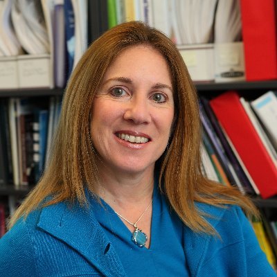 Public health researcher examining impacts of policy and law on health-related outcomes; Sr. Assoc Dean @uicpublichealth @PAPREN1 co-PI. Die-hard @RedSox fan!