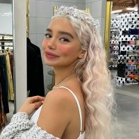 follow astasnoelle (@nqbamaki) 's Twitter Profile