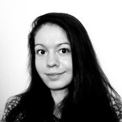 Graphic & Digital Designer. Bookworm. Hula-Hooper. Photographer. Music appreciator. Colour lover.