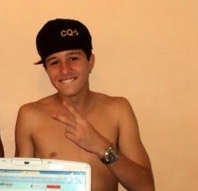 caiu94_'s profile picture. 