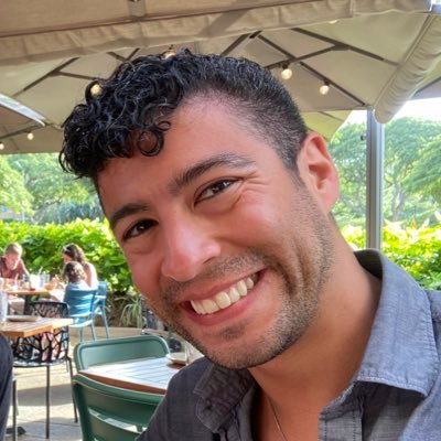 Peds anesthesiologist @OHSUSOM. Senior Director of #DEI @OHSUAnesthesia. Salvadoran, 🎶 lover, gamer, polyglot. Views my own. he/him/él 🇸🇻🏳️🌈🕷♏️