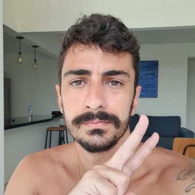 Casimiro é eleito Homem do Ano em Conteúdo Digital pela GQ Brasil