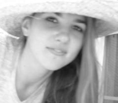 clairegros's profile picture. NYC to soak it in. miam miam.