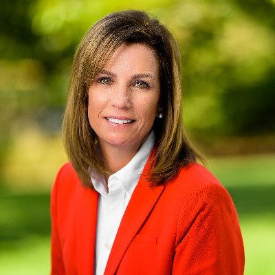 LizanneKiel's profile picture. EVP @Salesforce. Leading the next-generation sales and solutions organization for our Small and Medium Business Operating Unit.