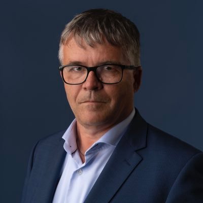 Directeur landelijk bureau Raad voor de rechtspraak, wandel Groene Wissels, verzamel Sint Christoffels