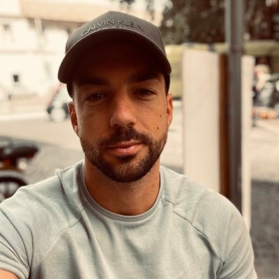 Ismayor27's profile picture. interés compuesto