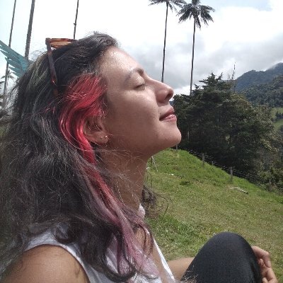 Amante de la vida
Haciendo camino al andar.
Bióloga.