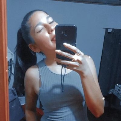 Diana83105083's profile picture. 