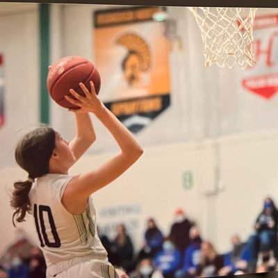 Oshkosh North HS ‘24 | PG | Basketball #10, Softball #10 & Cross Country | 3.98GPA | WI Blaze Inferno #40 | https://t.co/NYzyrSq0Pn…