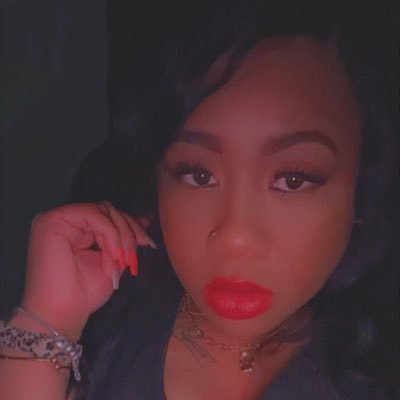 29 married to the 💸 but f***ing this 🙊 called life 💋