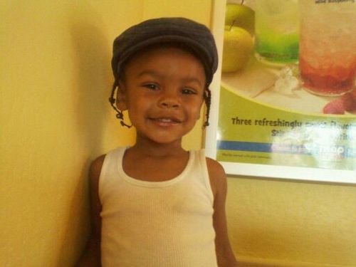 DivahSunshyne22's profile picture. 