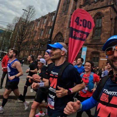 Devoted hubby and dad to my girls, @swfc fan, marathon runner #28 with @bbroadrunners and proud member of @marathon_mcr and @RunThroughUK pace teams