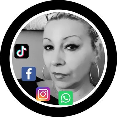 Sono estroversa, socievole, e sempre sorridente