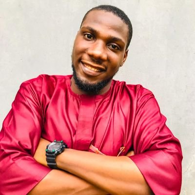 Studied Agricultural Extension and Rural Sociology @Olabisi Onabanjo University (OOU), Agriculturist, Poultry farming Consultant, Singer, Bass Guitarist.