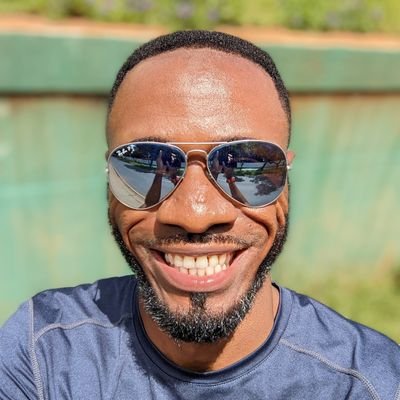 DudeYves's profile picture. #God #family #photography #canon #GarminWatch #Google ;-)