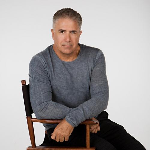 creativelight21's profile picture. New book #ConqueringChaosofCreativity | Award-winning designer, inventor, and product engineer | Founder & CEO of Patton Design | Creativity Expert