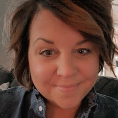 Heatherbzdusek's profile picture. Mom to Mo, Jake, and Dani. ⚾️🥎🏀