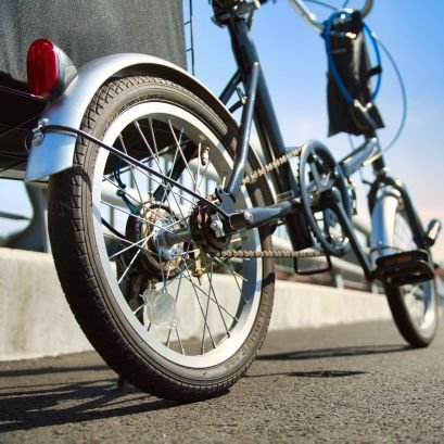 天気の良い日はカメラを持って Σp📷ω･´)ミニチャリ走らせてます🚲💨 #SONY #α6500 #BuckTick