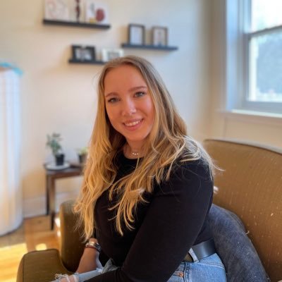 hayley_abma's profile picture. Queens law 23’