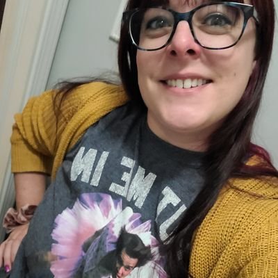 A_word_of_art's profile picture. #GraphicDesigner and #Artist in #FortWayne #LovingLife and #LivingLove