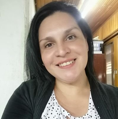 Amante de ver Fútbol, Básquet - F1 y de Pelis -Anime-de Música Alternativa-El Café y el Chocolate mi debilidad, algunos Libros son Amigos de mi Soledad...