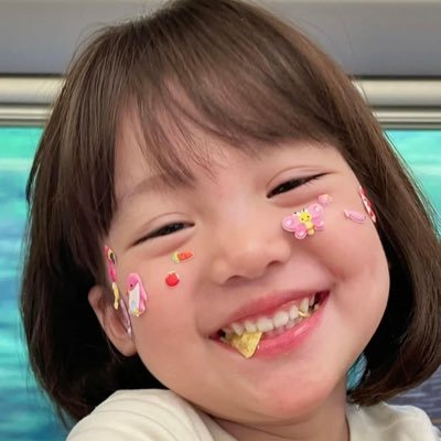 Aradaaaaa's profile picture. 𝙸 𝚠𝚊𝚗𝚗𝚊 𝚋𝚎 𝚝𝚑𝚎 𝚛𝚎𝚊𝚜𝚘𝚗 𝚋𝚎𝚑𝚒𝚗𝚍 𝚢𝚘𝚞𝚛 𝚜𝚖𝚒𝚕𝚎 𝚋𝚎𝚌𝚊𝚞𝚜𝚎 𝚜𝚞𝚛𝚎𝚕𝚢 𝚢𝚘𝚞 𝚊𝚛𝚎 𝚝𝚑𝚎 𝚛𝚎𝚊𝚜𝚘𝚗 𝚋𝚎𝚑𝚒𝚗𝚍 𝚖𝚒𝚗𝚎. ♡