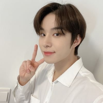 irenicwoo's profile picture. jungwoo, jaehyun and jaemin.              
                  
🐶🍑🐰 
| she/her | #irenicwoofeedback