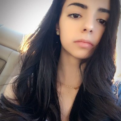 Dominicana.
Me gusta escuchar musica caminar sin rumbo.
🎶Amante de todos los tipos de musica🎵