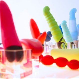 My new id,, follow  Love sextoys. And have many free toys need to be tested. If you want test sex toys. Please follow 
JoeSexy
 .