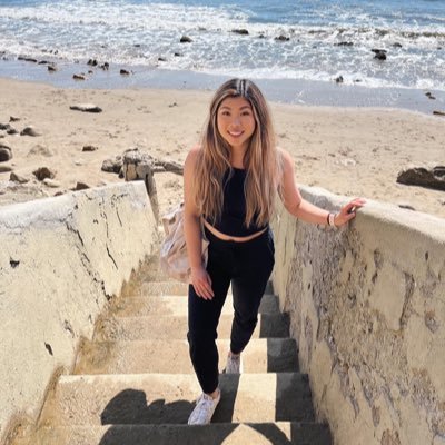 jelllybutter's profile picture. I'm embarrassing // ig: yvonne.lieu // UOP '19