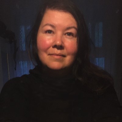 unapologetically Musgamakw Dzawadaenuxw/‘Kingcomite'/ mother / biologist / collector of stones / coastal watersheds / indigenous-led solutions advocate
