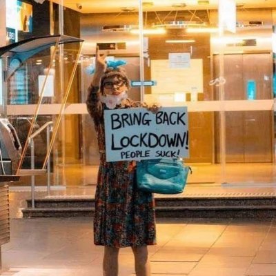 throwaway4rants's profile picture. Casual worker, frustrated with life and Oz politics. Here to rant and not lose my job over it. Dad and feminist. On Wurundjeri land