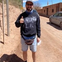 Amante del futbol, malo para la pelota.
Amor inconmensurable a mi hijo!