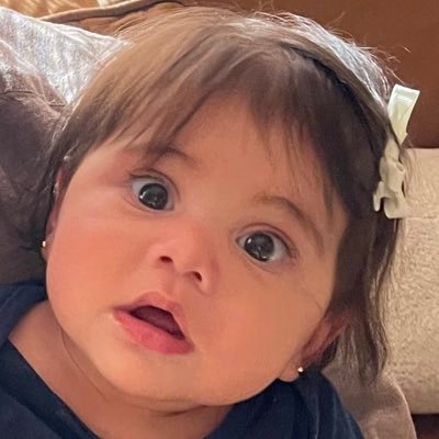 dviramontes12's profile picture. 