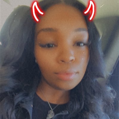 👑💪🏽🦸🏽‍♀️♒️☮️🌸🍃✨🌻