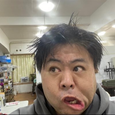 うちなーんちゅ。
そーりんのダイエットアカウント
過去最高の111kgを記録したのでマジ痩せます
ストリートファイター5が大好きです
ひゃっはー!