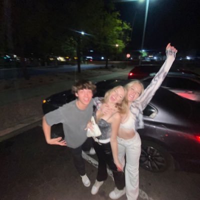 emmemft's profile picture. 