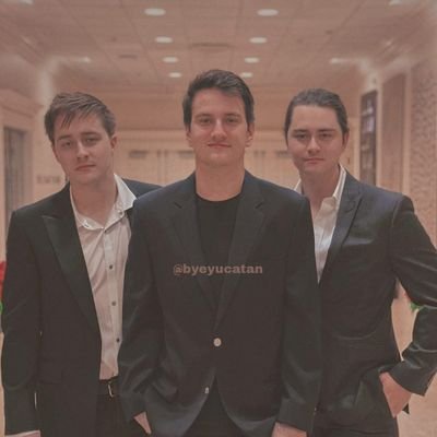 ⇞Page Created 26/10/2015 ¦ Offical Fanclub Of Yucatan. ~ Yucatan Loves @BeforeYouExit, Yucatan México 🇲🇽
IG: byeyucatan ✨
'𝖯𝖺𝗋𝖺𝖽𝗂𝗌𝖾' 🧡