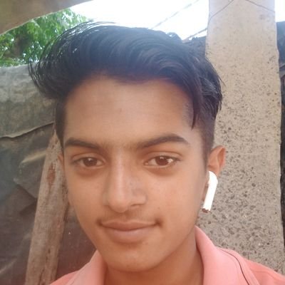 Vinaykumarbitco's profile picture. Give tenson 🤔 to other. And take maje🤣.