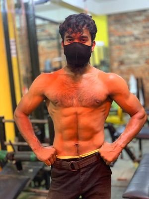 Maybe I'm nothing important for you,but I am the king in my thought ❤️ #abid #bodybuilder #gymlover #blackmask #attitudeboy