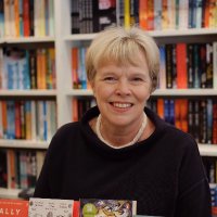 Hazel Broadfoot(@hazelbookseller) 's Twitter Profile Photo