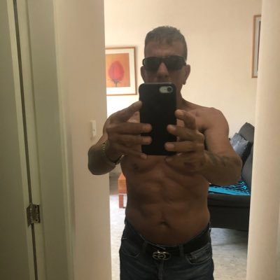 FytosLia's profile picture. 