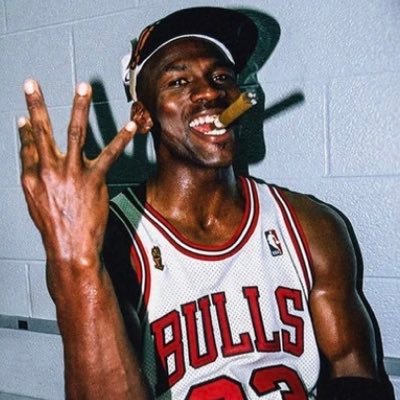 MrMultimil's profile picture. 