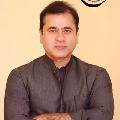 Current affairs host, Samaa Tv
Note: this is Imran Riaz Khan fan page @imranRiazKhan